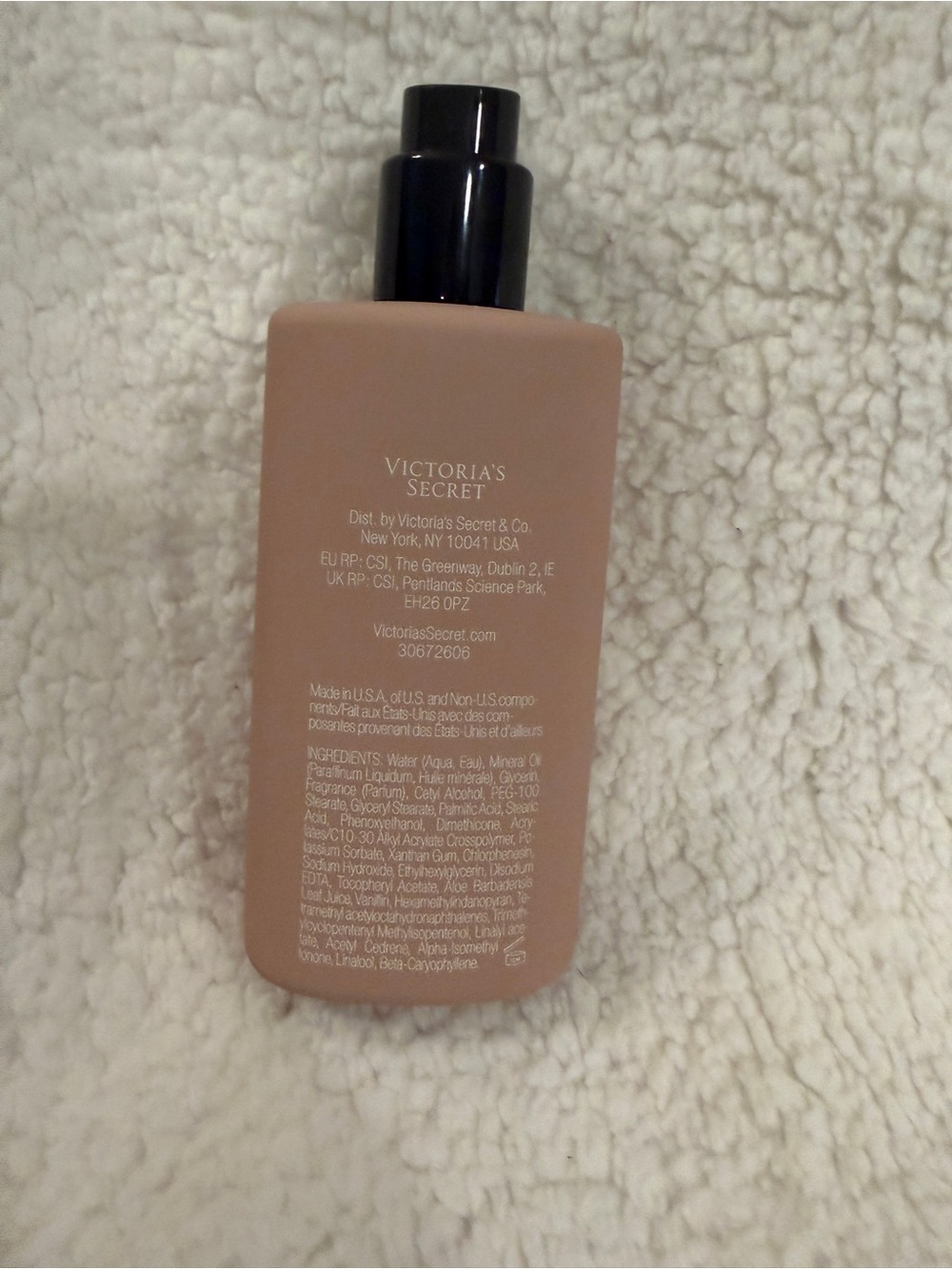 Victoria's Secret Bare Sueded Vanilla lotion - Picture 2 of 3